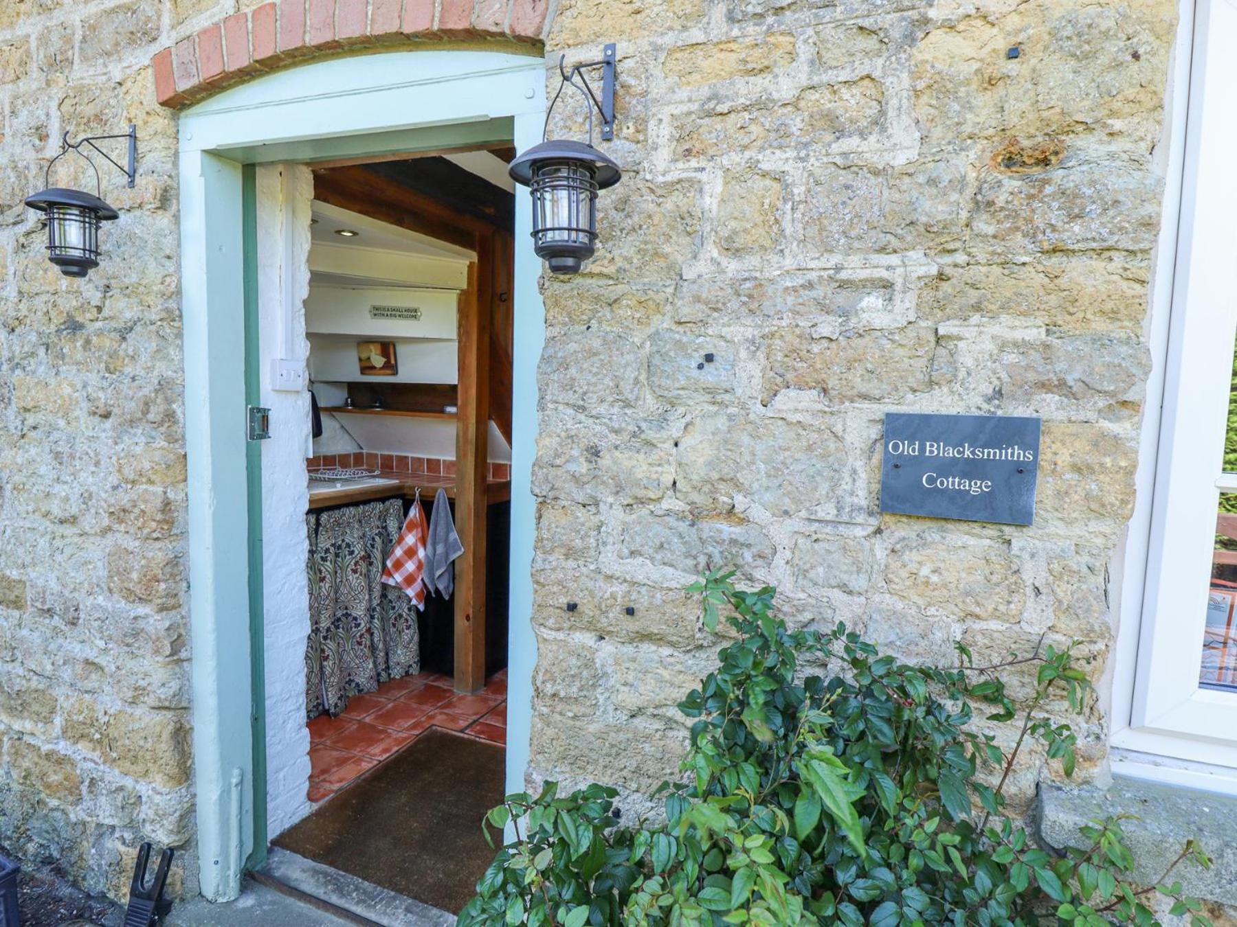 Old Blacksmiths Cottage Market Rasen Bagian luar foto